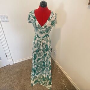 Janette Womens Maxi Dress, White & Green, Size 8-10